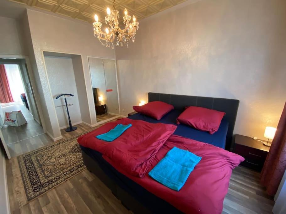 Studio 50 Qm Zentral In Domnaehe Cologne Extérieur photo